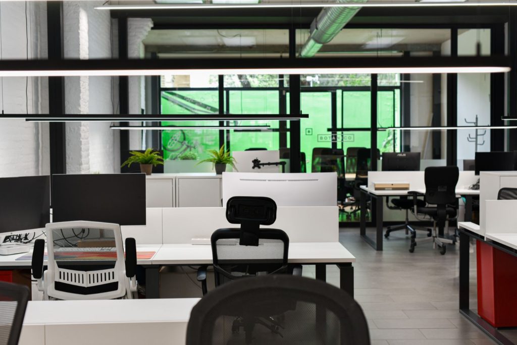 Zona de trabajo del coworking en Valencia