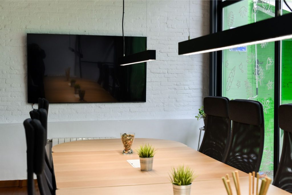 Sala de reuniones del coworking en Valencia